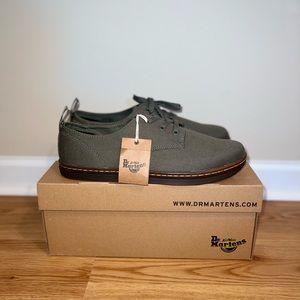 NWT Dr. Martens Callum Sneakers